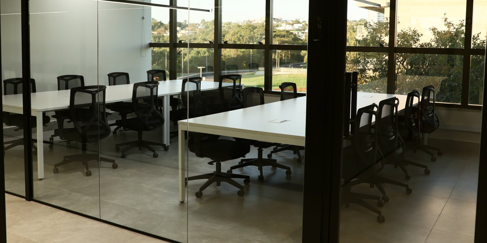 Espaços do Arya Offices